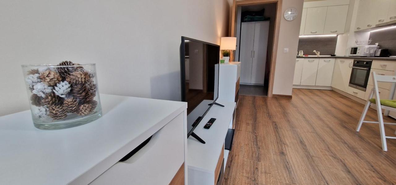 Pine Tree Apartment / Borovets Gardens Buitenkant foto